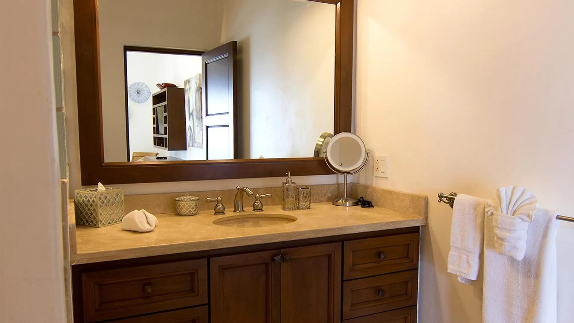 Villa Delfines By Cabo Villas contacts